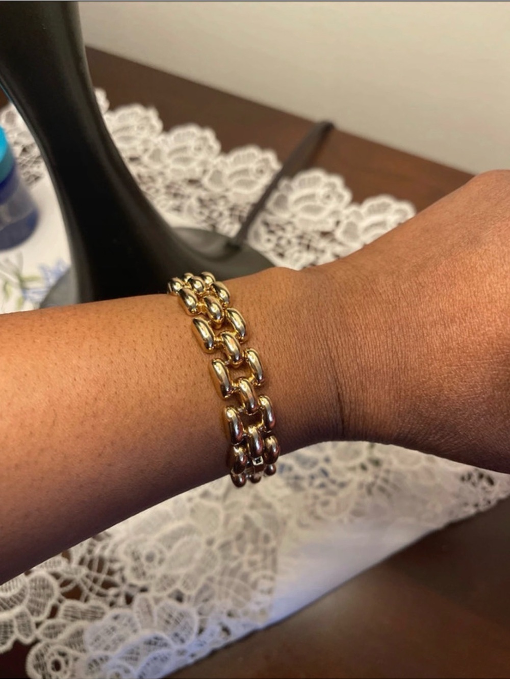 Gold Chain Link Women's Bracelet - Classic Elegance